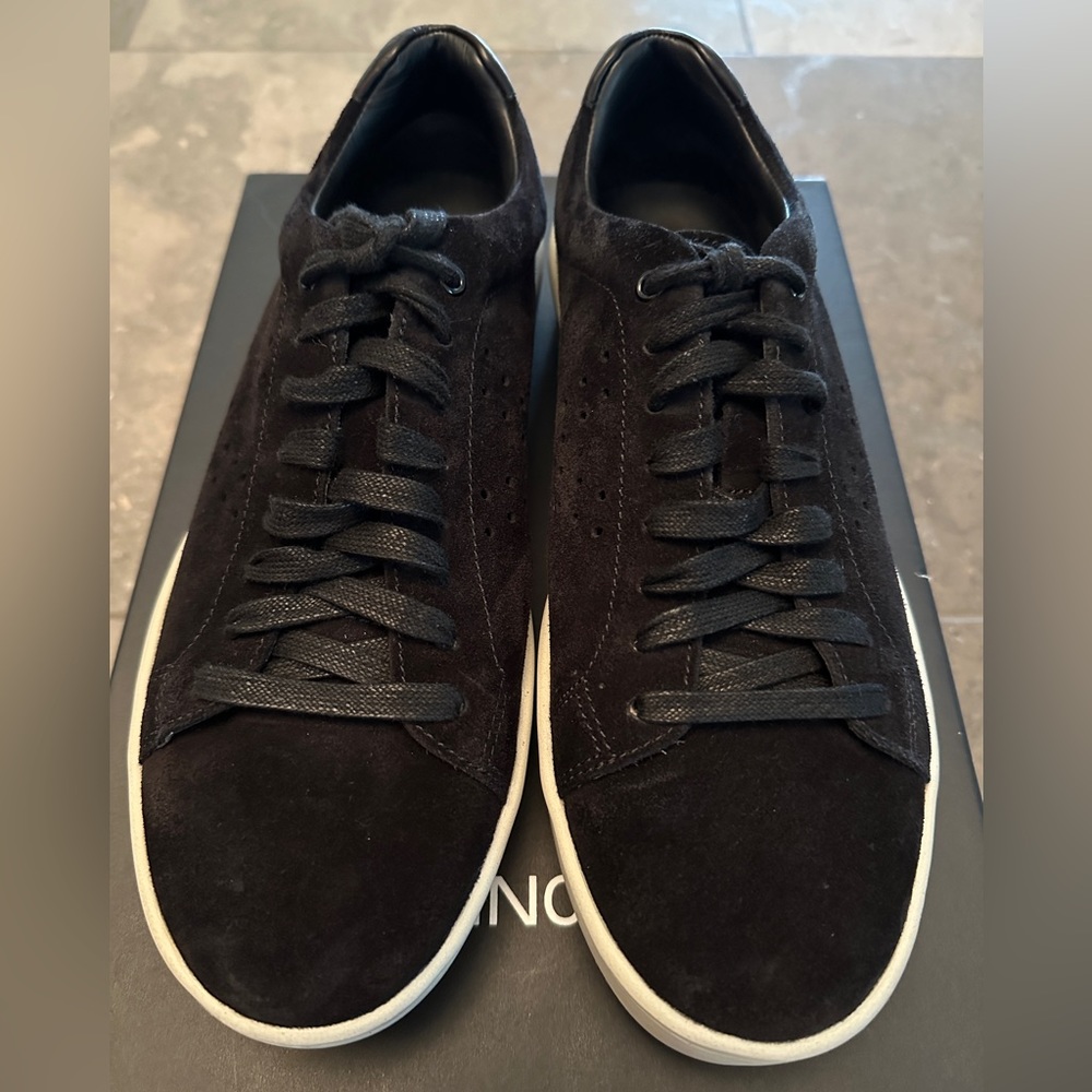Vince Austin Black Sneakers, Shoes, Men’s size 7M US